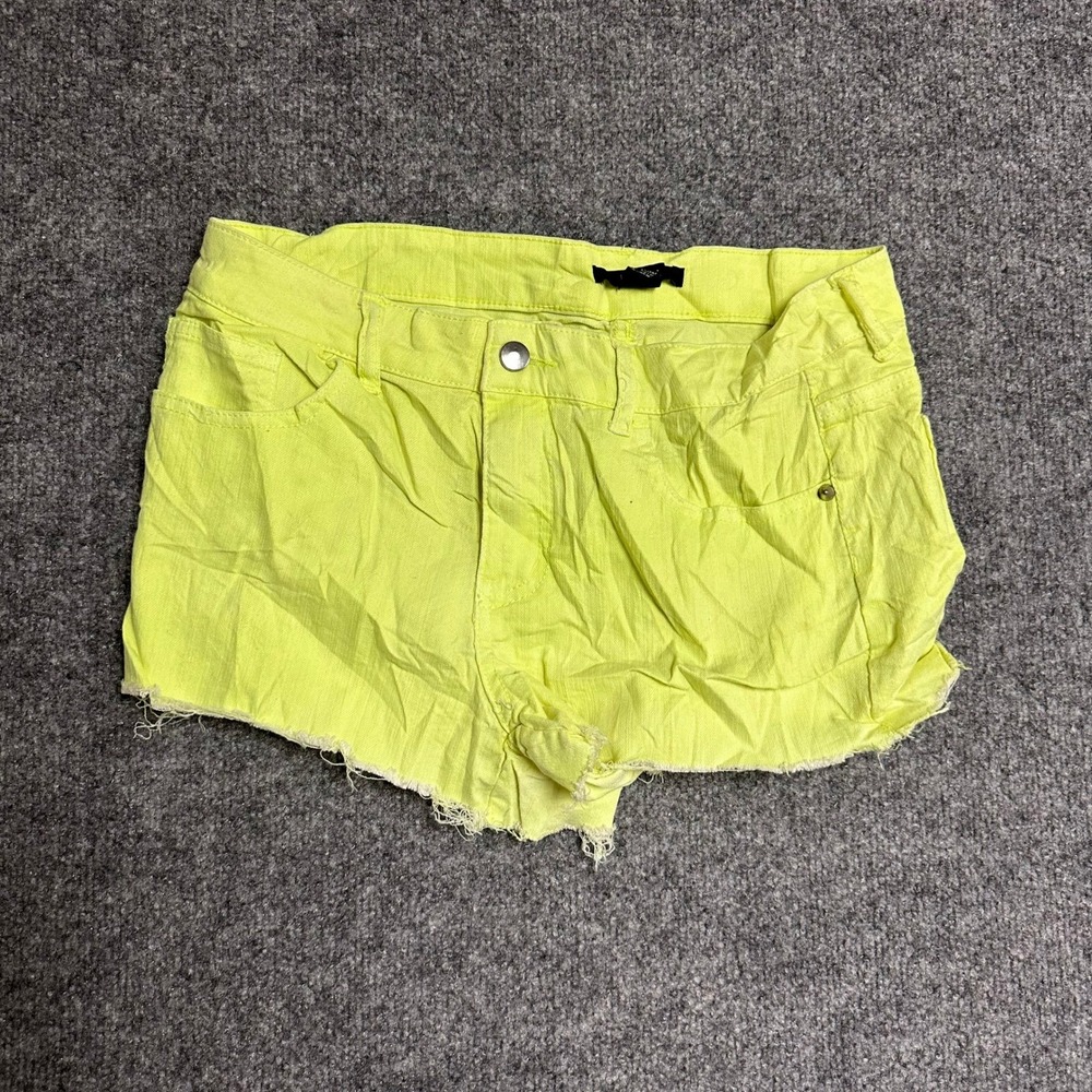 Forever 21 Shorts Womens Size 29 Neon Yellow Denim Raw Hem Frayed Summer Casual